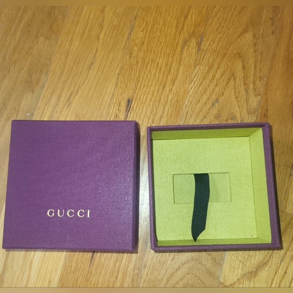 * GUCCI BOX * - Picture 3 of 8